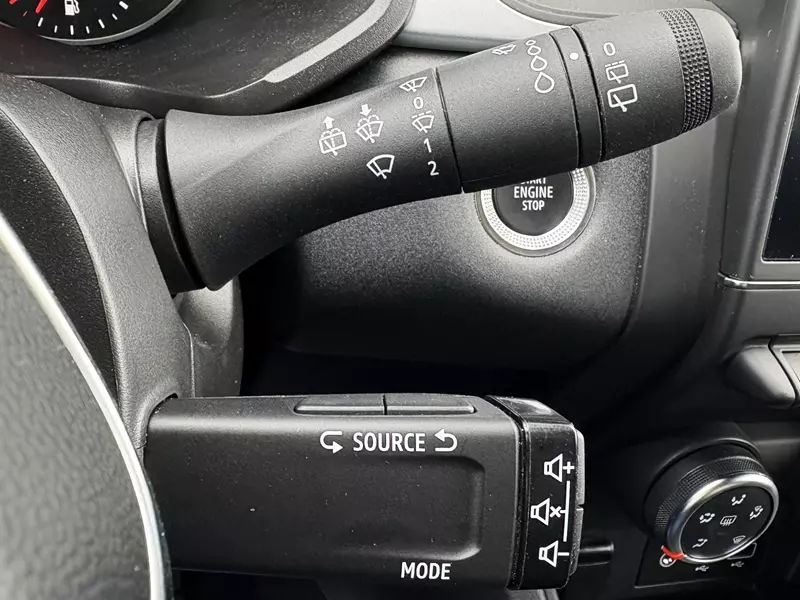 Renault Captur Evolution TCe 90cv 90 CV Manual